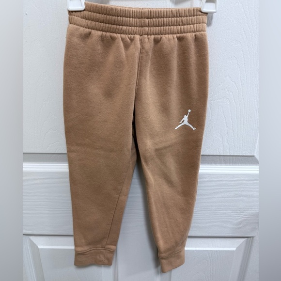 Air Jordan Tan Sweatsuit, Size 4 - Picture 3 of 5